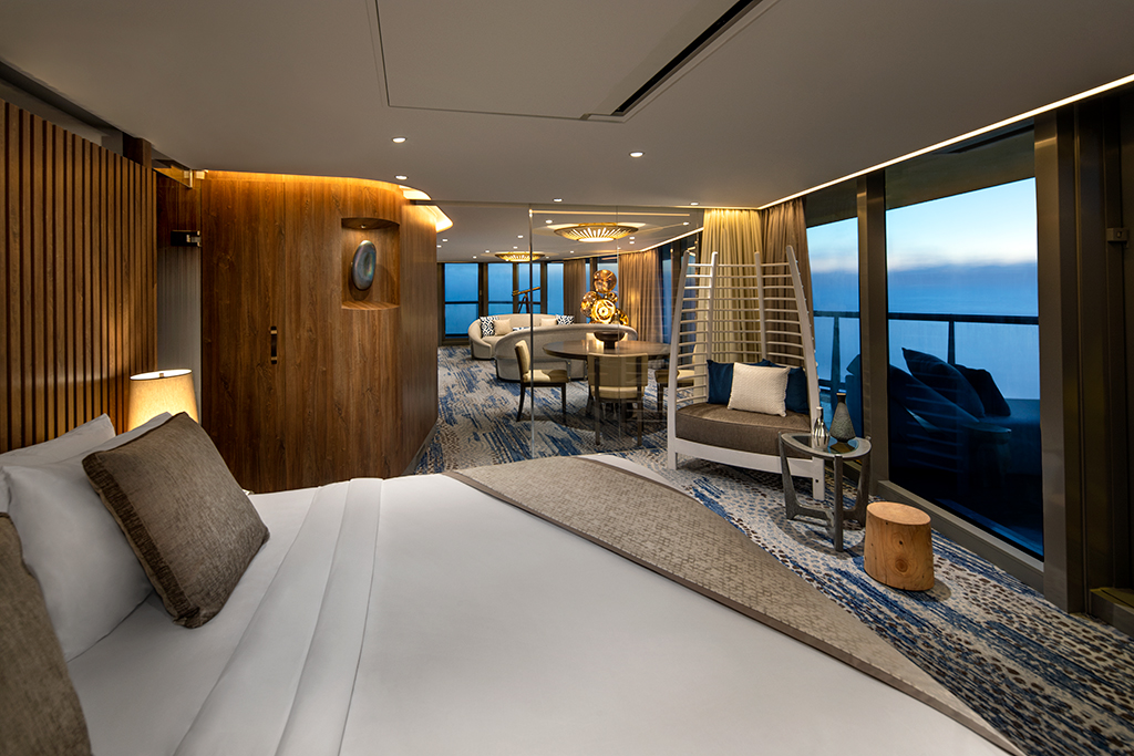 fl19-penthousesuite625-bedroom2r_digitalCelebrity Cruises Flora Penthouse Suite.jpg
